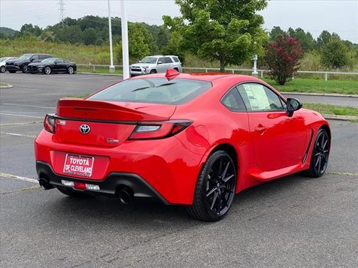 2024 Toyota GR86 Premium