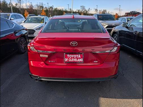 2025 Toyota Camry SE