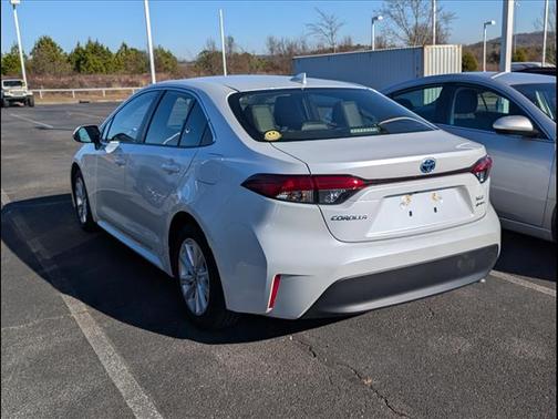 2025 Toyota Corolla XLE