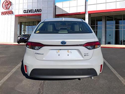 2025 Toyota Corolla XLE