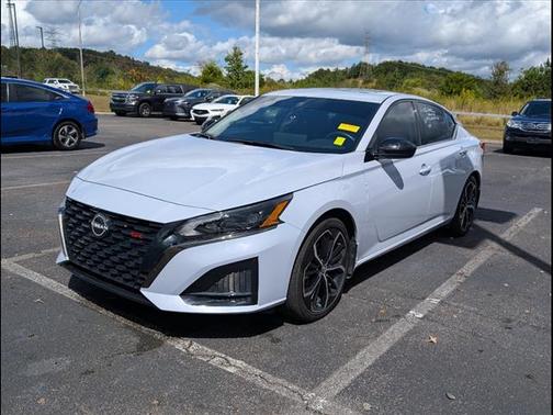 2024 Nissan Altima SR FWD