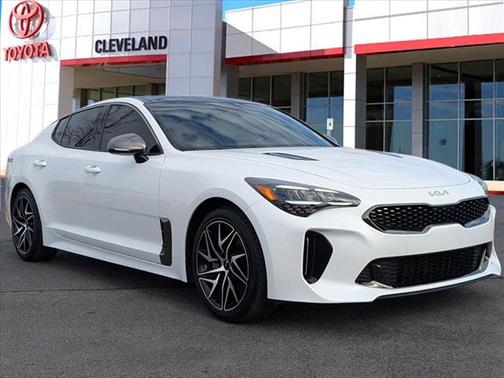 2022 Kia Stinger GT-Line