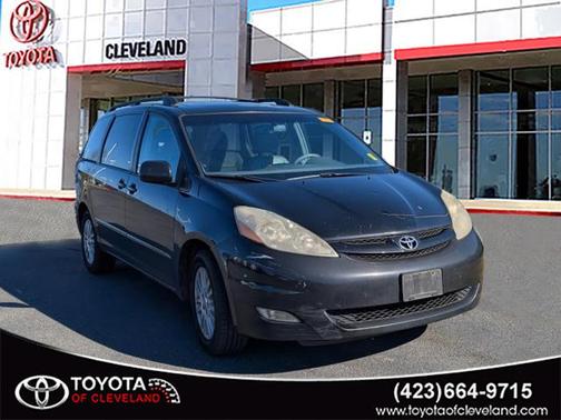 2010 Toyota Sienna XLE