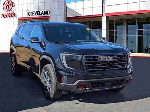 2024 GMC Acadia AWD AT4