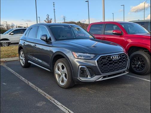 2022 Audi Q5 45 S line Prestige