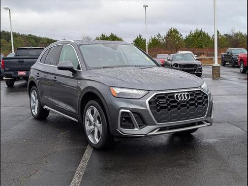 2022 Audi Q5 45 S line Prestige