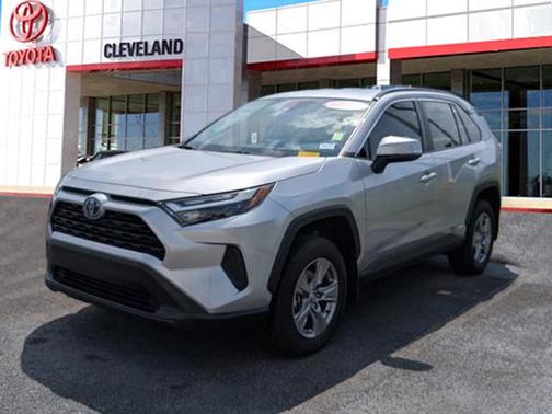 2024 Toyota RAV4 Hybrid XLE