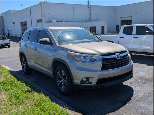 2016 Toyota Highlander XLE