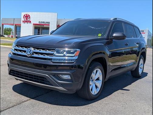 Deep Black Pearl 2018 Volkswagen Atlas 3.6L SE