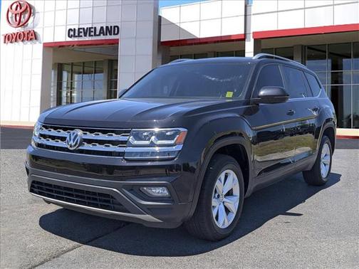 Deep Black Pearl 2018 Volkswagen Atlas 3.6L SE