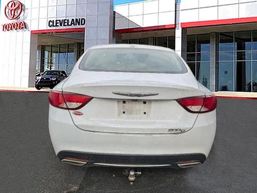2015 Chrysler 200 C