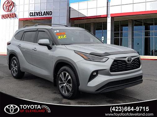 2024 Toyota Highlander XLE