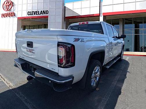 2017 GMC Sierra 1500 SLT