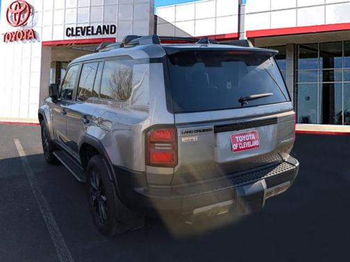 2024 Toyota Land Cruiser Base