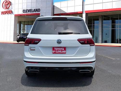 2021 Volkswagen Tiguan 2.0T SE R-Line Black