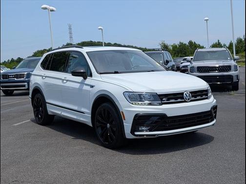 2021 Volkswagen Tiguan 2.0T SE R-Line Black