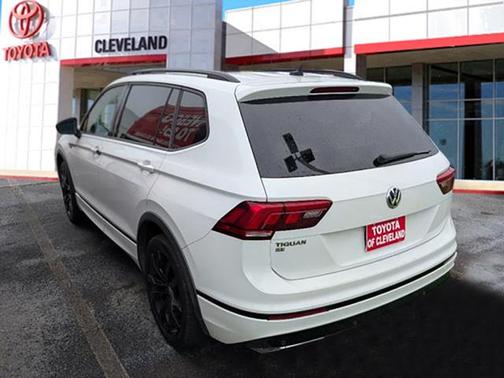 2021 Volkswagen Tiguan 2.0T SE R-Line Black