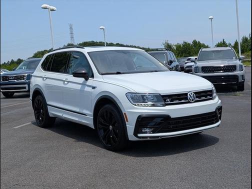 2021 Volkswagen Tiguan 2.0T SE R-Line Black