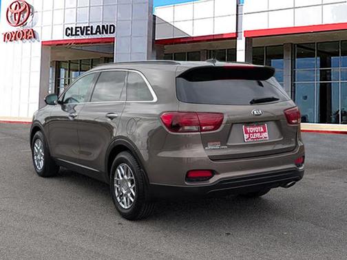 2020 Kia Sorento S