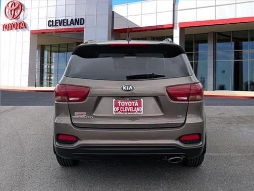 2020 Kia Sorento S