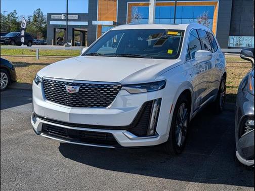 2024 Cadillac XT6 Premium Luxury FWD
