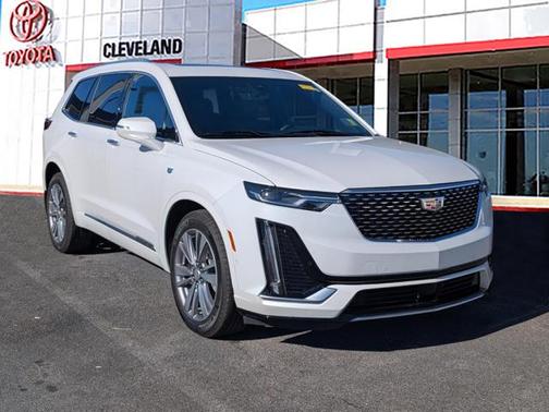 2024 Cadillac XT6 Premium Luxury FWD