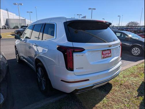 2024 Cadillac XT6 Premium Luxury FWD