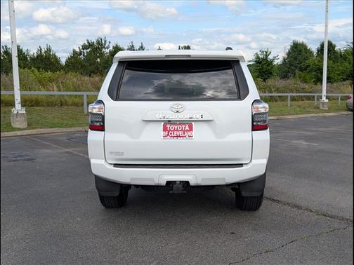 Ice Cap 2024 Toyota 4Runner SR5 Premium