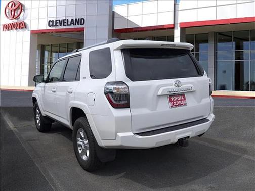 Ice Cap 2024 Toyota 4Runner SR5 Premium