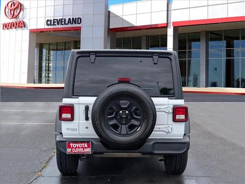 Bright White Clearcoat 2019 Jeep Wrangler Unlimited Sport