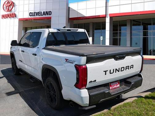 Ice Cap 2023 Toyota Tundra SR5
