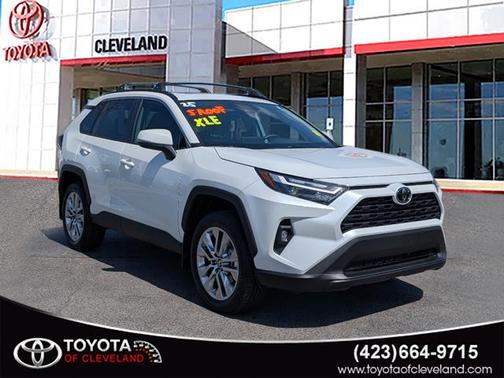 2025 Toyota RAV4 XLE Premium