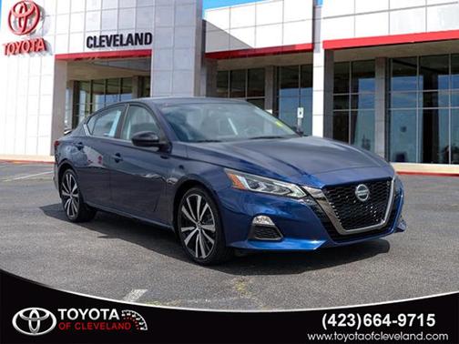 2021 Nissan Altima SR FWD