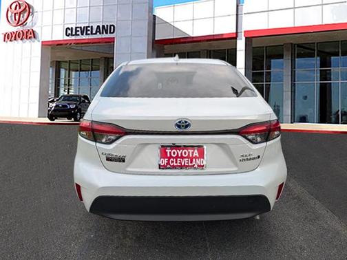 2024 Toyota Corolla Hybrid XLE