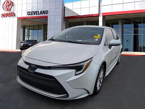 2024 Toyota Corolla Hybrid XLE