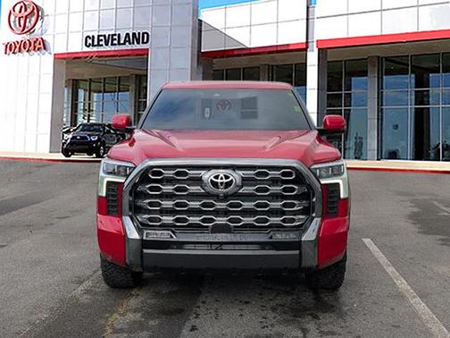 2025 Toyota Tundra Platinum