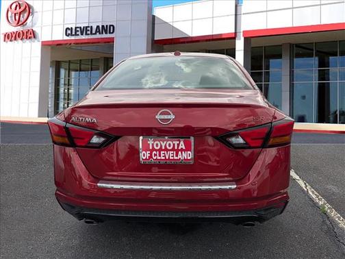 Scarlet Ember Tintcoat 2023 Nissan Altima SR FWD