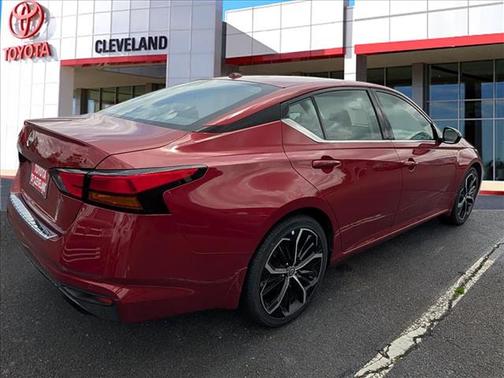 Scarlet Ember Tintcoat 2023 Nissan Altima SR FWD