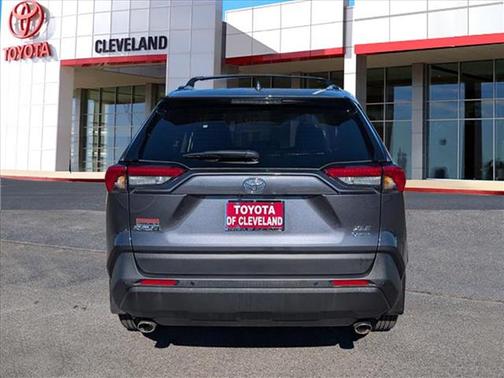 2025 Toyota RAV4 Hybrid XLE Premium