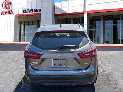 2020 Nissan Rogue Sport SV