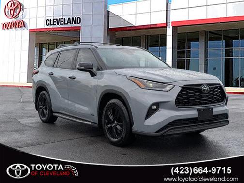 2024 Toyota Highlander Hybrid XLE