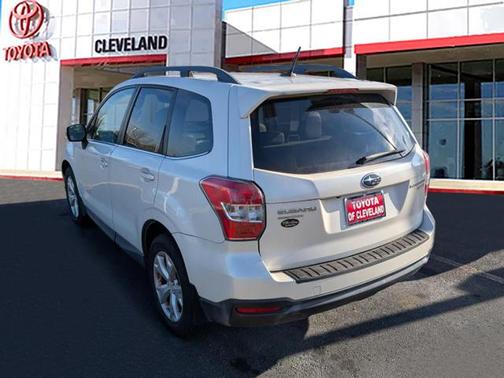 2014 Subaru Forester 2.5i Touring