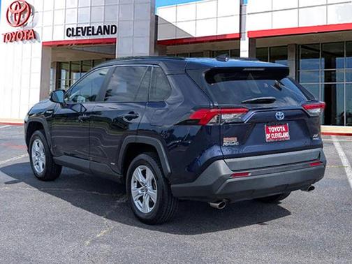 2021 Toyota RAV4 Hybrid XLE