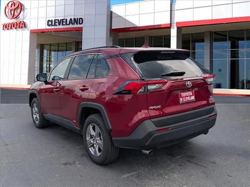 Pearl 2025 Toyota RAV4 Hybrid LE