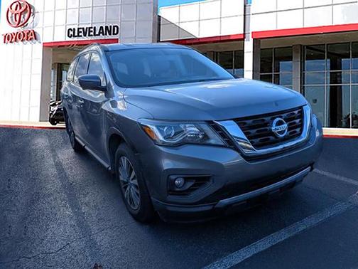 2018 Nissan Pathfinder SL
