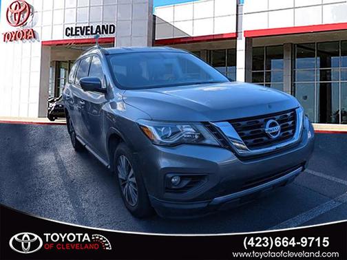 2018 Nissan Pathfinder SL