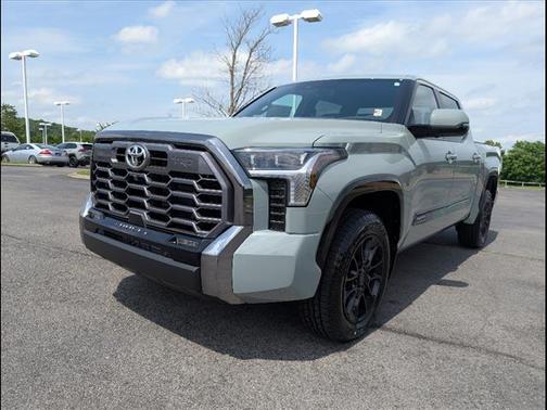 2025 Toyota Tundra Platinum
