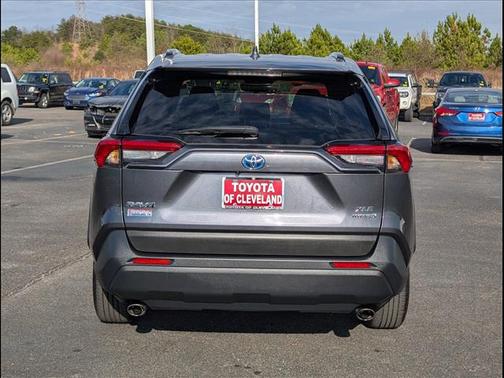 2024 Toyota RAV4 Hybrid XLE Premium