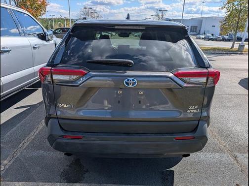 2024 Toyota RAV4 Hybrid XLE Premium