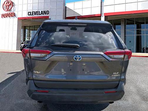 2024 Toyota RAV4 Hybrid XLE Premium